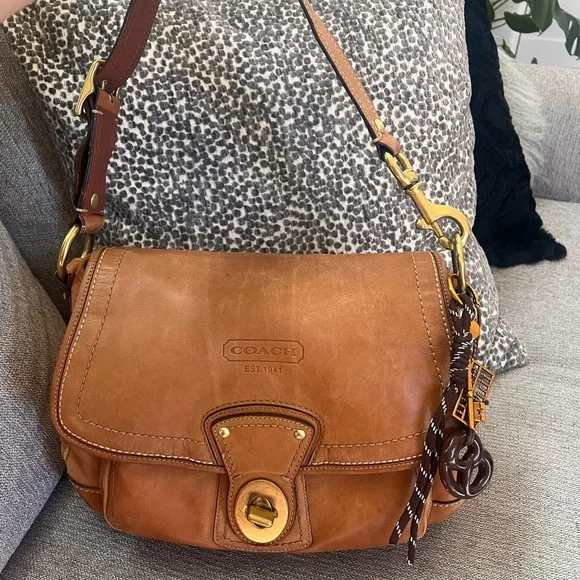 Vintage Coach Legacy Brown Leather Shoulder Bag Flap Bag Turn Lock - Picture 12 of 12